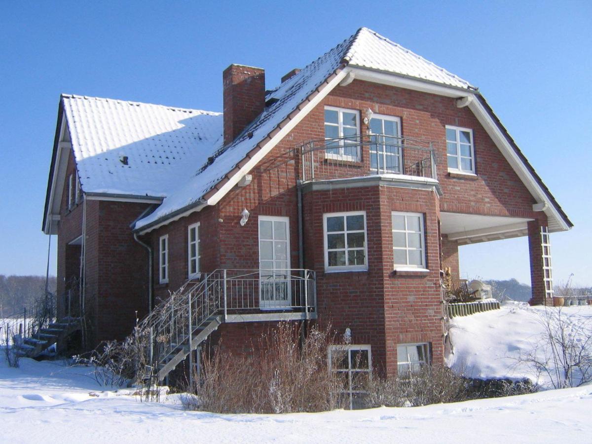Cosy Apartment In Semlow Germany With Garden Eksteriør billede