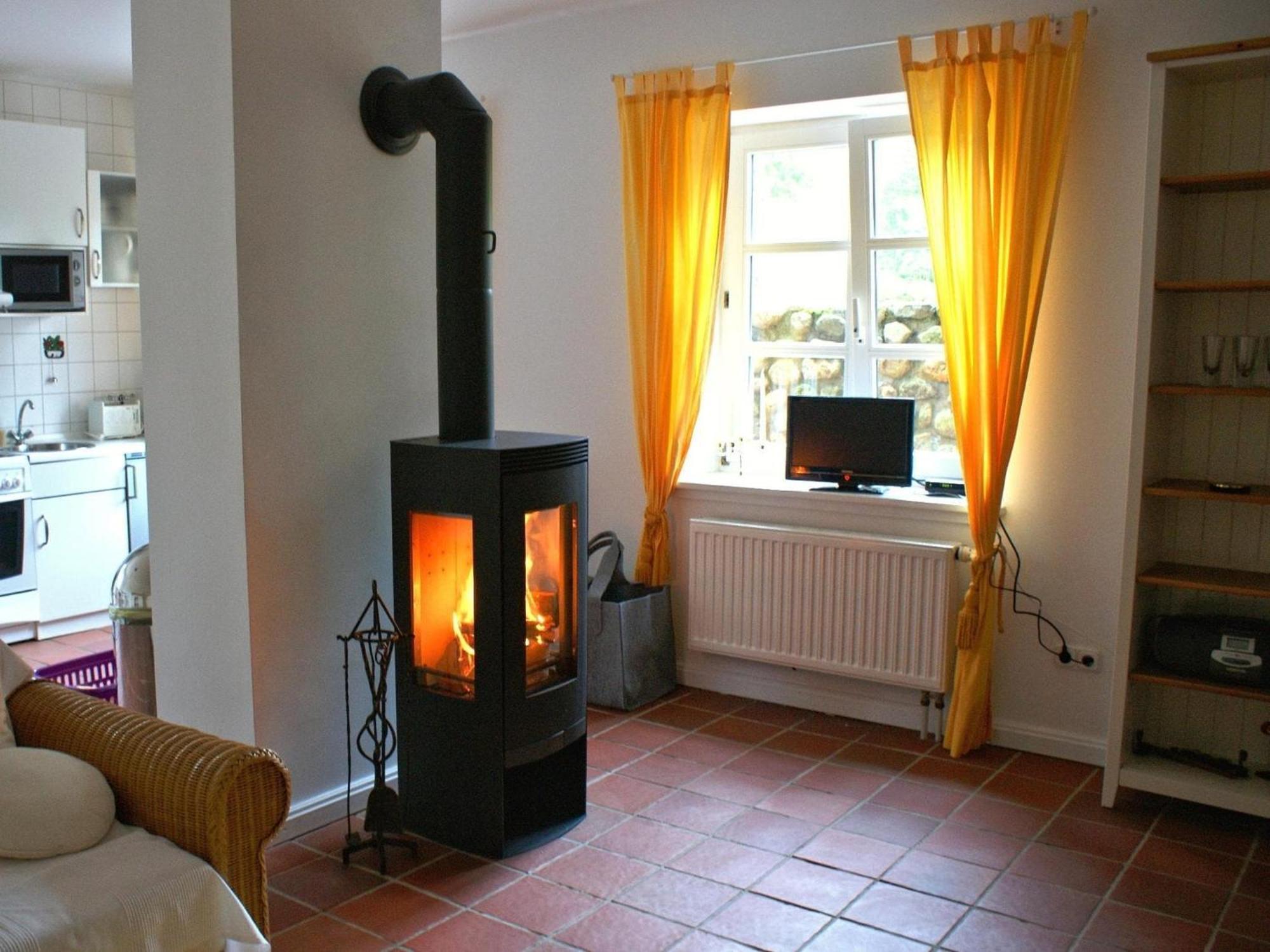 Cosy Apartment In Semlow Germany With Garden Eksteriør billede
